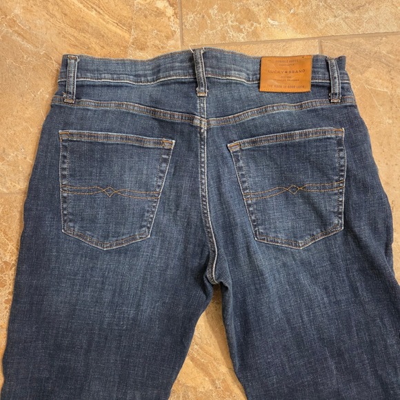 Lucky Brand 221 Straight Dark Wash Denim Jeans Mens 34x32 - Picture 9 of 10